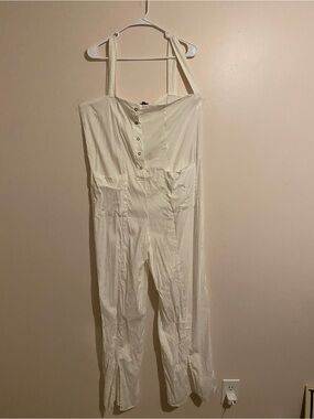 WeWoreWhat Cream Button-Front Strap Jumpsuit